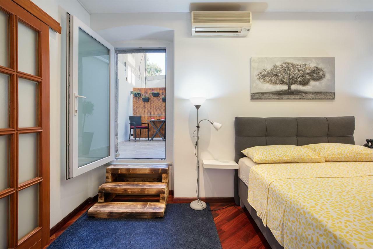 Apartment Ulysses Pula Exterior foto